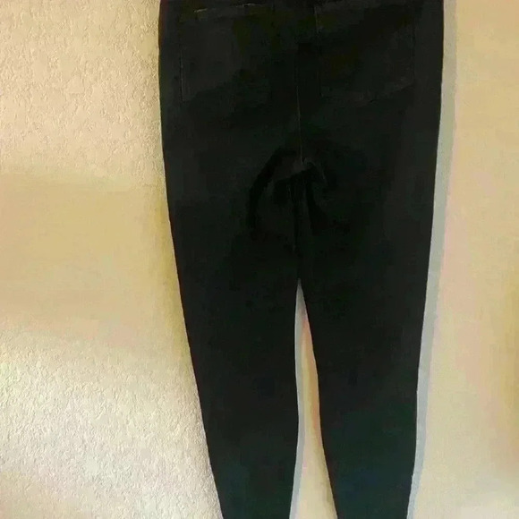 Spanx Vintage Distressed Pull On Tummy Shaping Skinny Jeans Vintage Black Size M - Picture 9 of 12